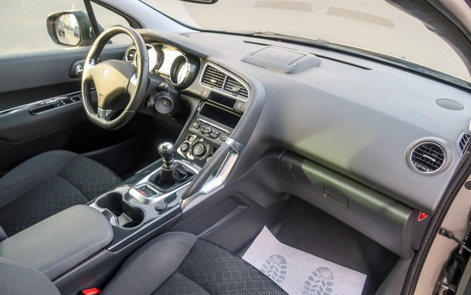 Peugeot 3008 cena 27500 przebieg: 136015, rok produkcji 2016 z Krzanowice małe 742